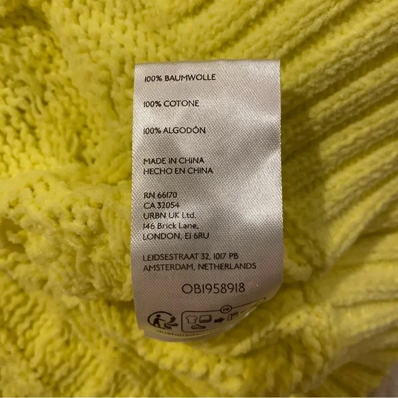 Free People Sadie Cable Knit Cropped Cardi Button Down Oversized Cardigan | XL - Picture 7 of 9